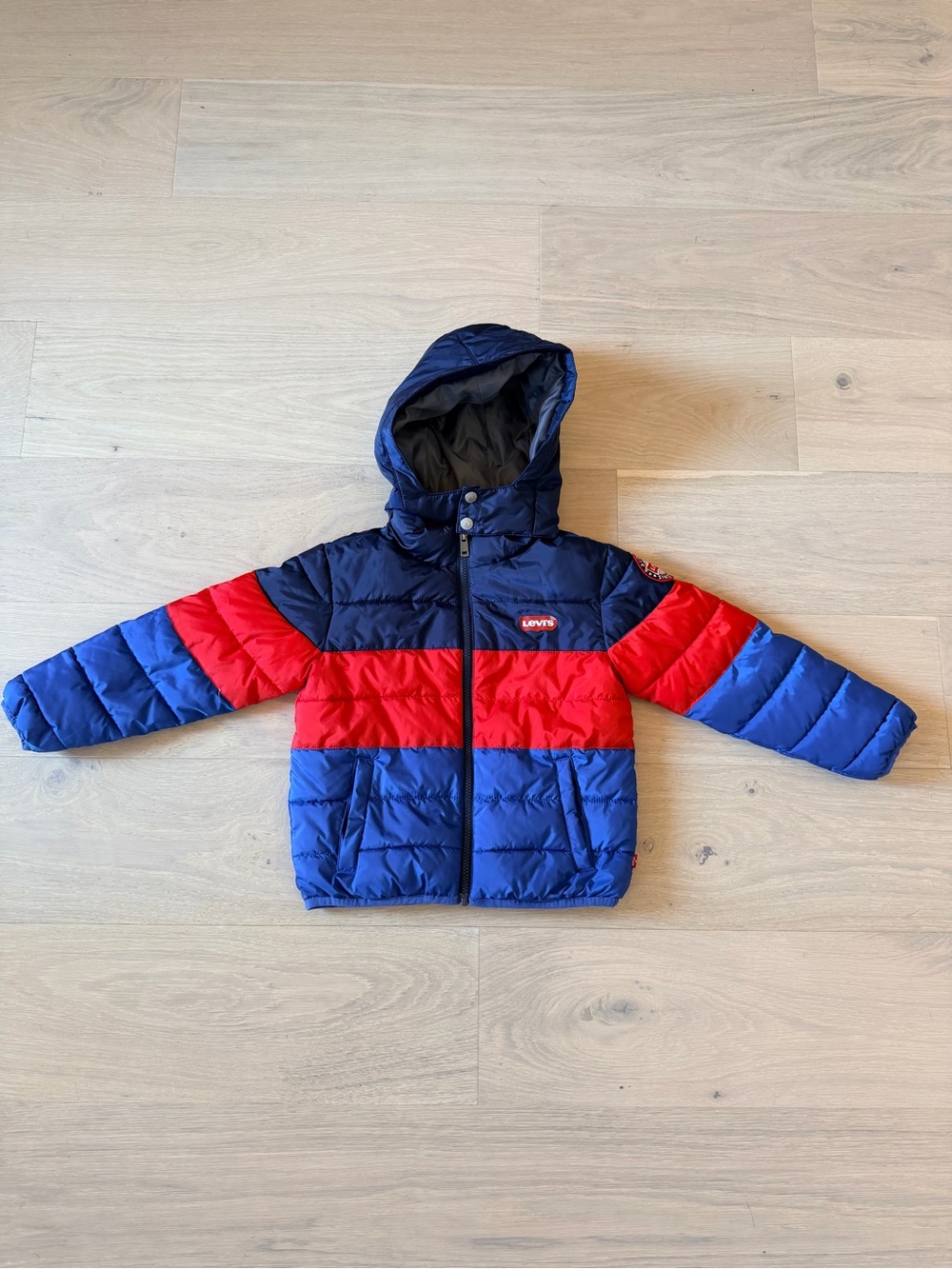 Levi's Kids Jacket in Gray and Red Size 7